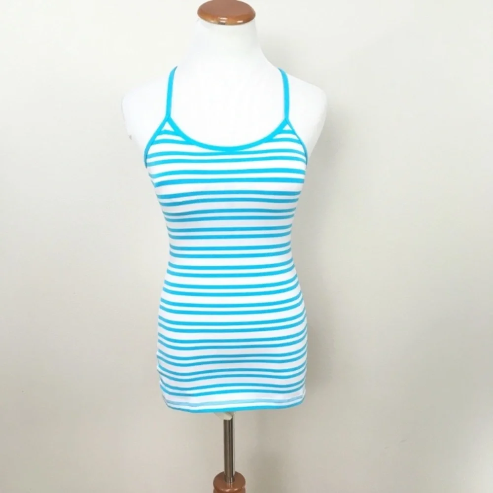 Lululemon Power Y Tank Racerback Periwinkle Stripe Blue White Top‎ Women’s Sz 4